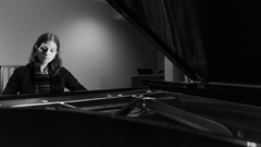 Elizabeth Grimpo Piano-1