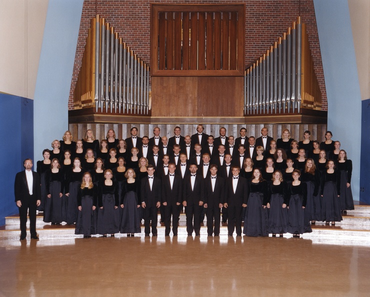 1999 A Cappella von Kampen director.jpg