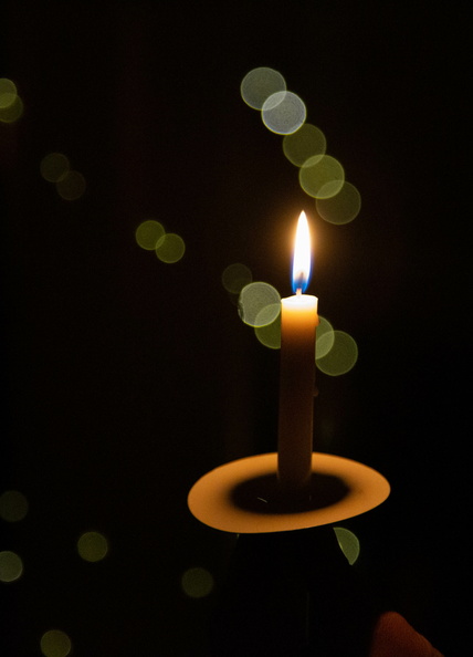 CandleLight-2.jpg