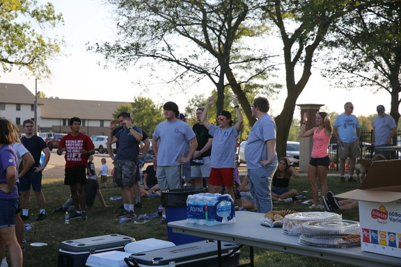 SOPHOMORE TAILGATE-30